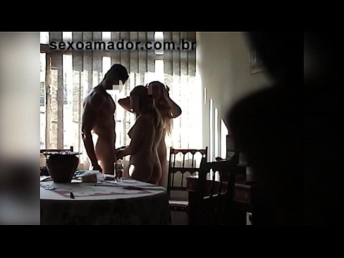 ❤️ Le amiche del sesso invitano un uomo gigante e una cosa a tre con lui ❤️ Porno fatto in casaal it.dreamlandpassionjourney.ru ️❤